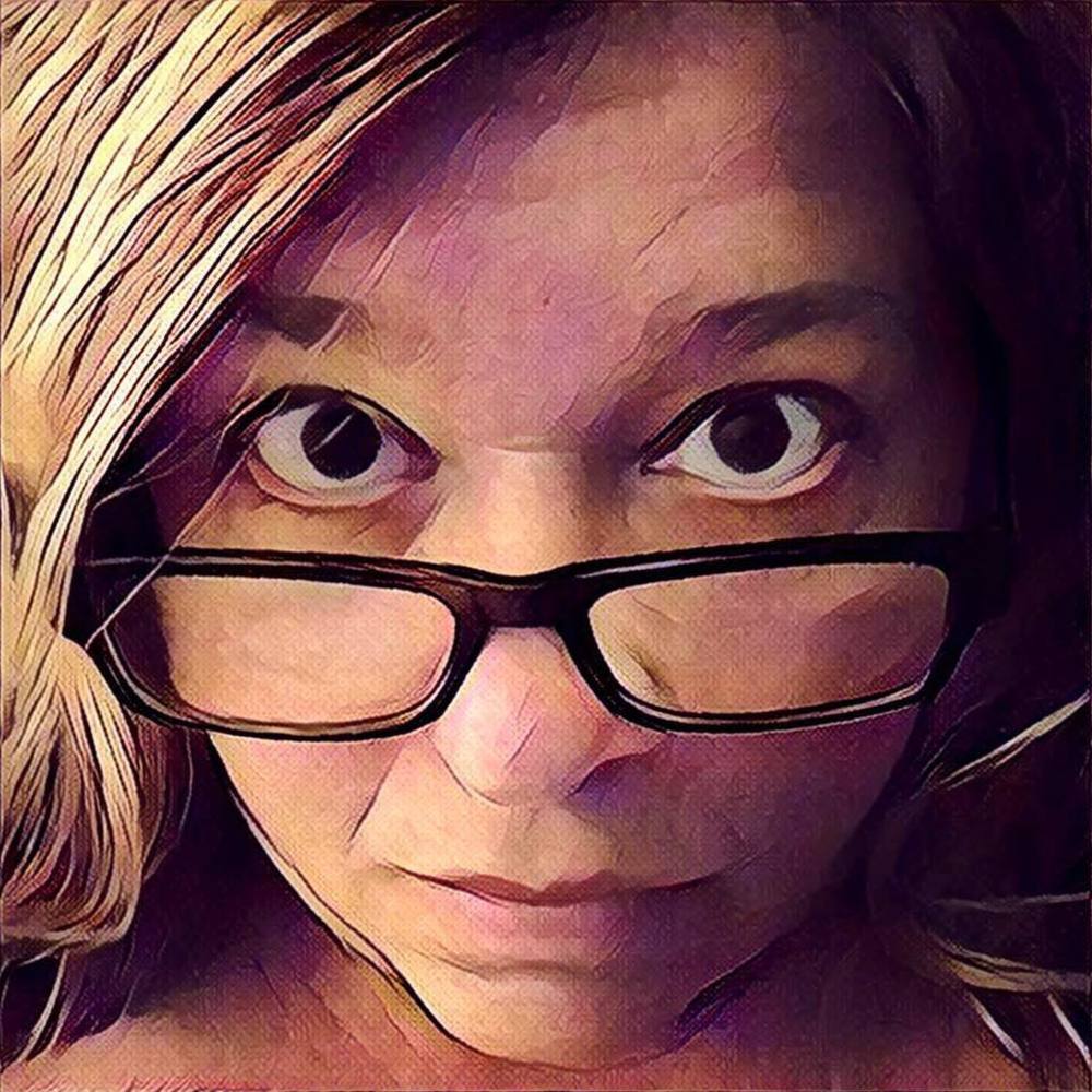 Meet your Posher, Carla